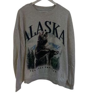 Me 87 clothing company Alaska the last frontier graphic sweatshirt grizzly bear